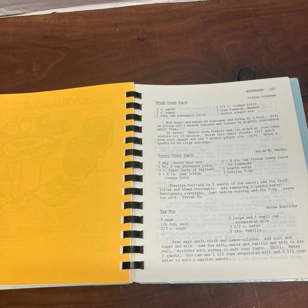 Favorite Recipes of Emporia Kansas LWML Ladies 1983 Lutheran Church Cookbook